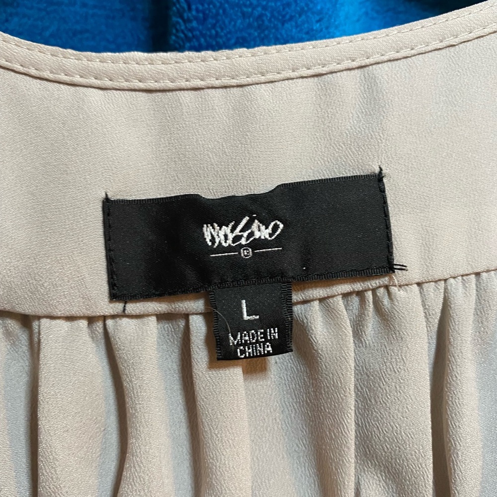Mossimo Top - Picture 3 of 3